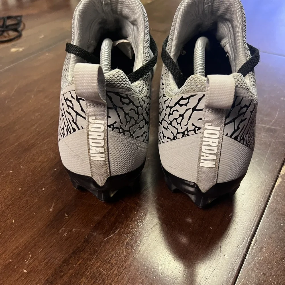Jordan Vapor Untouchable Pro Low TD Promo Sample Wolf Grey Football Cleats SZ 15